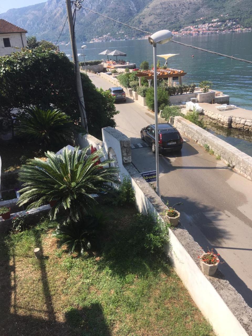 Waterfront Apartment Petrovina كوتور المظهر الخارجي الصورة
