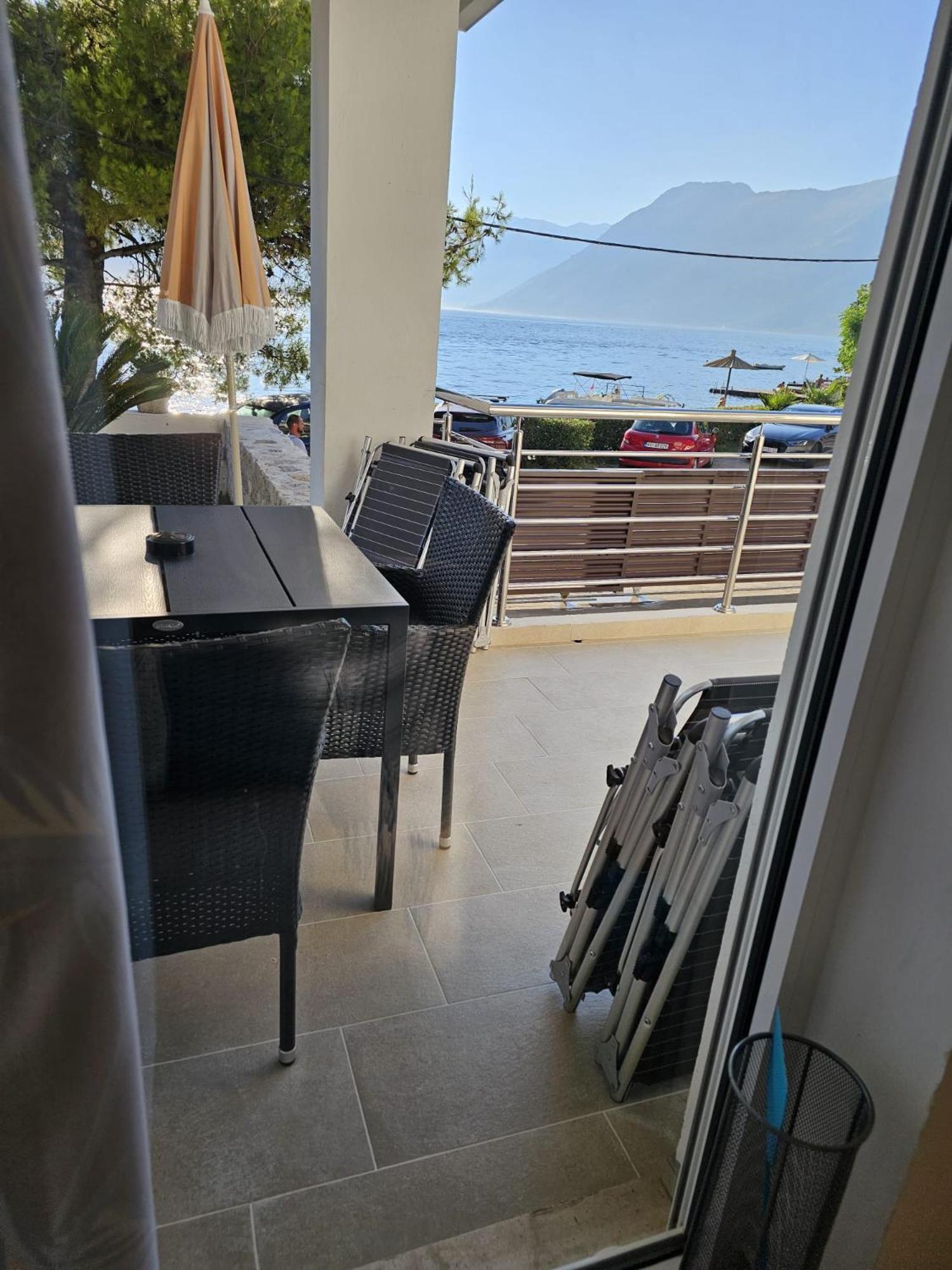 Waterfront Apartment Petrovina كوتور المظهر الخارجي الصورة